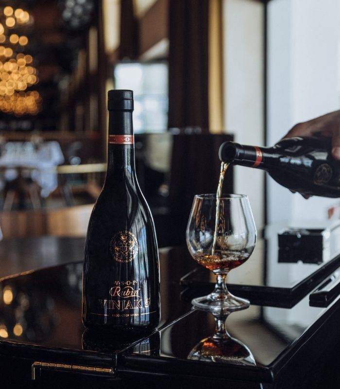 rubin vinjak 5 vsop kutija serbischer brandy rakija vino